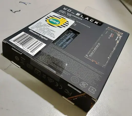 Black SN750 WD NVMe M.2 SSD 效能測試 15 02 bottom