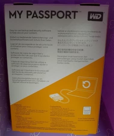 03 WD My Passport 4TB 2.5吋行動硬碟 包裝盒背面