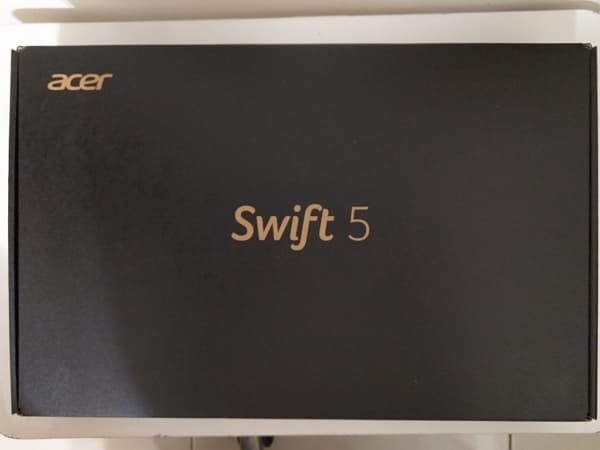 03 雙碟機 Acer Swift 5 SF514-52T 外盒
