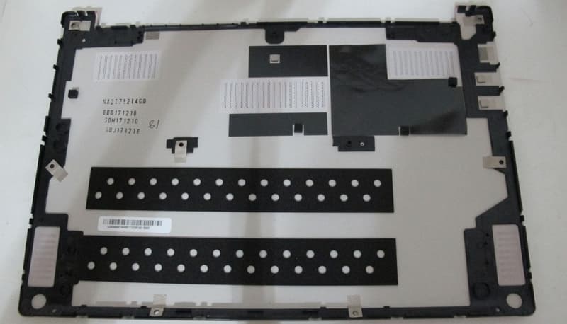 07 ACER Swift 5 SF514-52T 拆機 更換 SSD 背蓋內面照