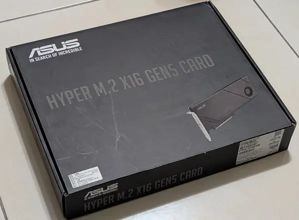【M.2 SSD 擴充卡實測】ASUS Hyper M.2 x16 Gen5:效能提升還是變差 2 250126_09_ASUS Hyper M.2 x16 Gen5 box
